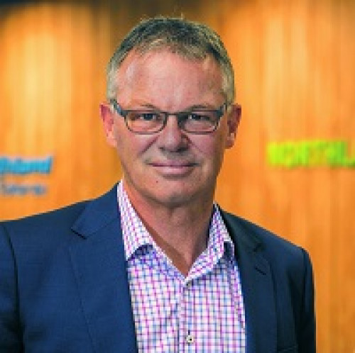Heads and shoulders photo of Dr Nick Chamberlain, National Director of the National Public Health Service at Te Whatu Ora - Health New Zealand